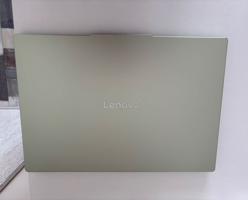 Lenovo Ideapad slim 5 с аксесоари, в гаранция