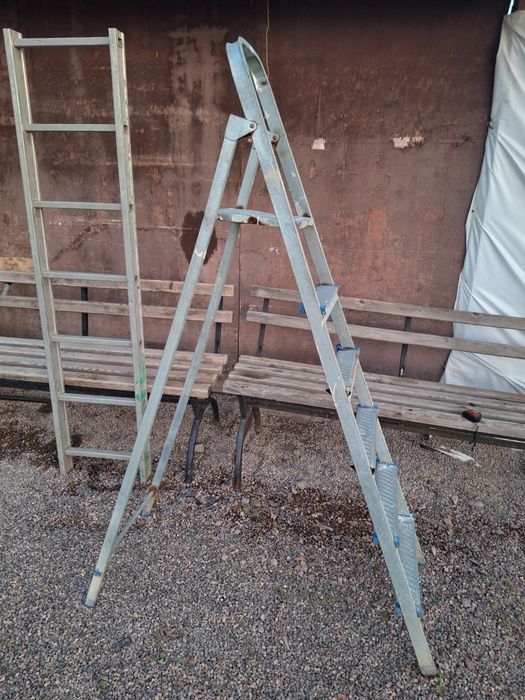 продам лестницы/стремянки