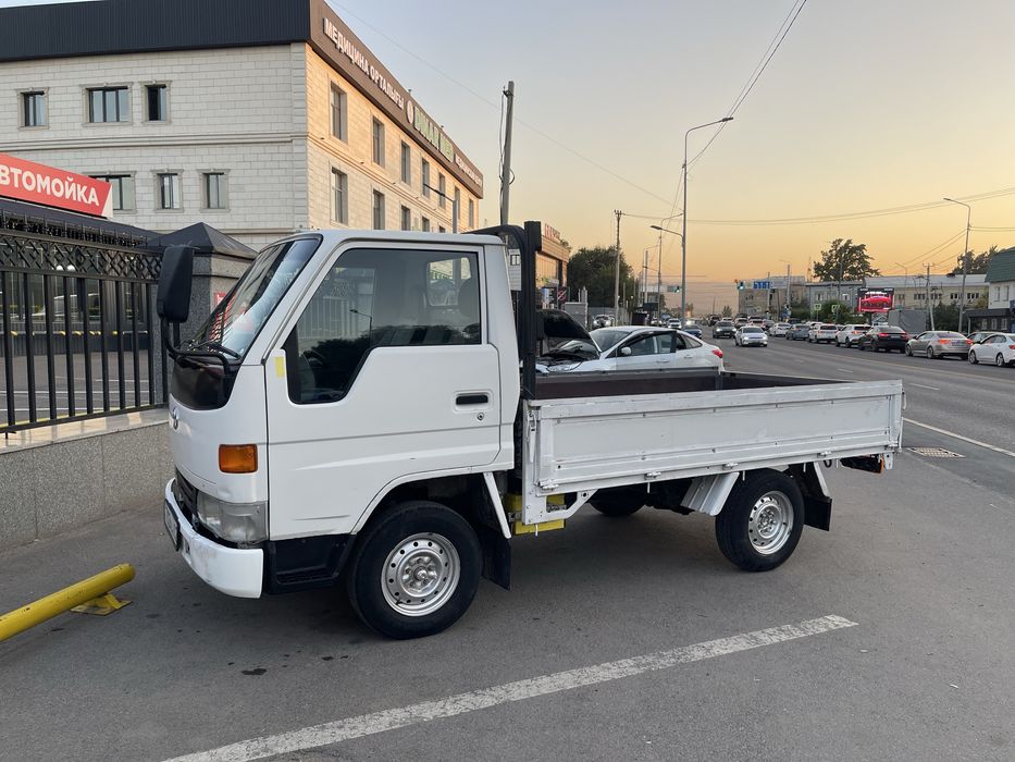 Toyota Dyna 1998