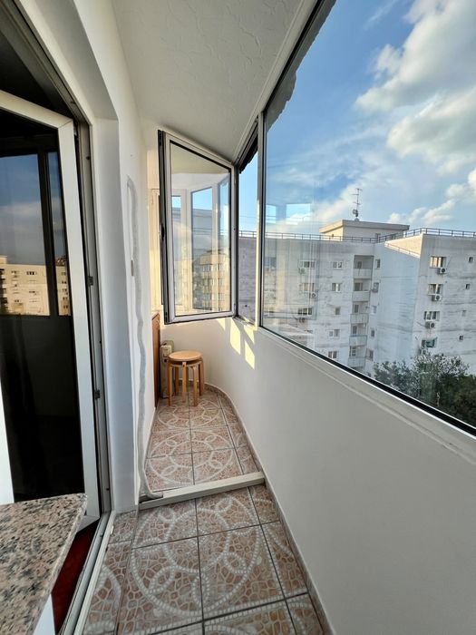 Inchiriez garsonieră - 42 mp | București Mall – Vitan | Etaj 7/8