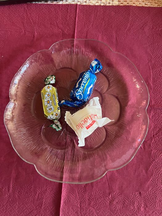 Стъклен сервиз за десерт 6бр. чинии - Нов