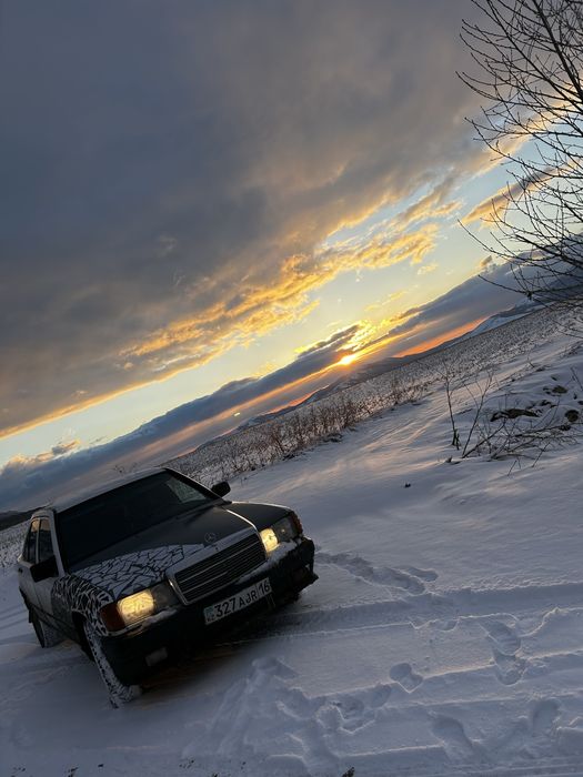 Продам мерседес 190