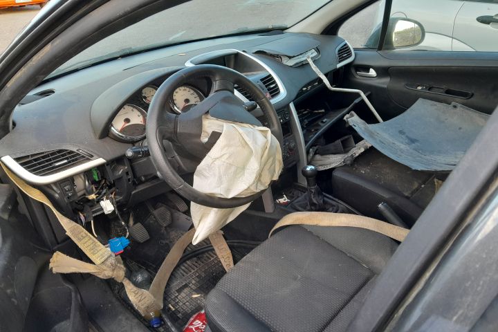 Lampa plafon fata 9653776177-00 9653776177-00 Peugeot 207 prima gener