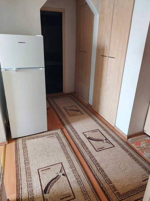 Inchiriez apartament 2 camere zona Lotus Center Nufarul