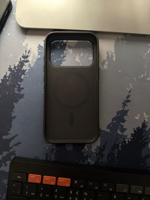 Husa apple 17 pro black Techwoven