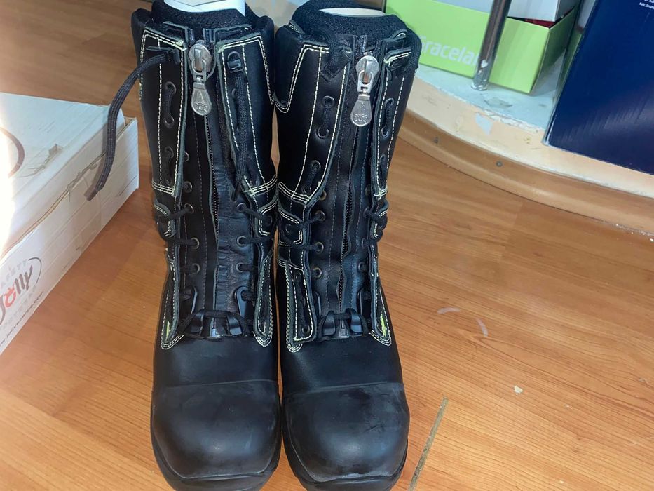 Bocanci pompieri Jolly