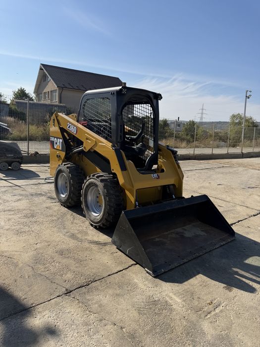 Minincarcator Cat 236D 3.2tone