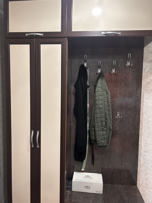Продам прихожую