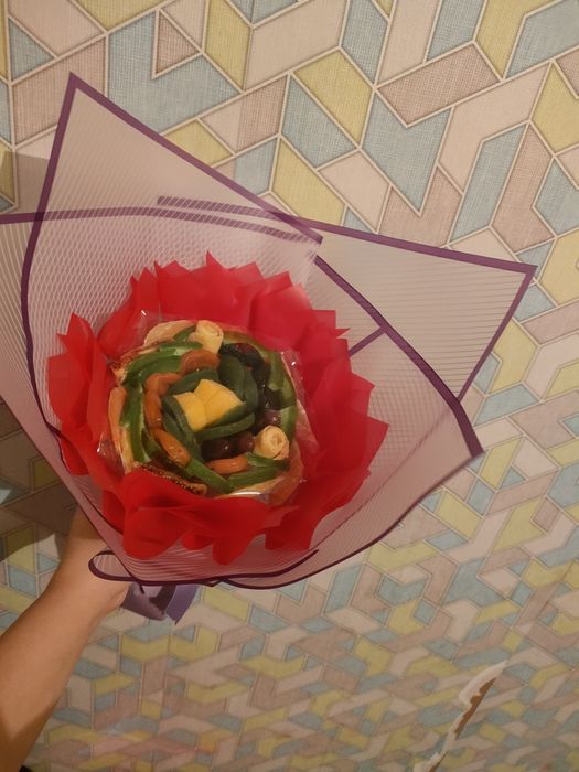 Букеты из сухофруктов