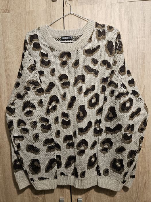 Pulover animal print