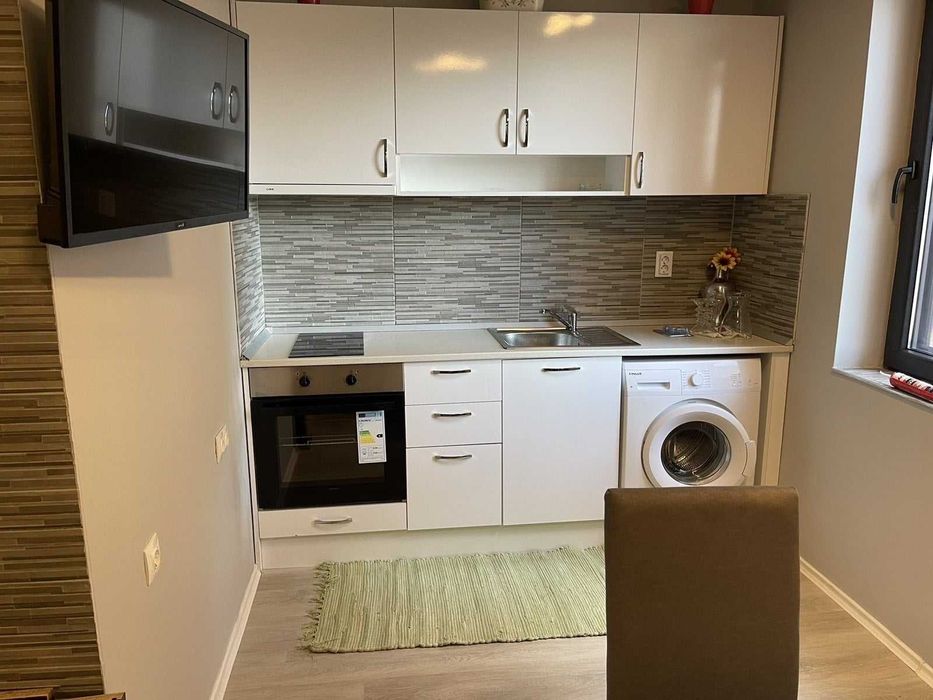 Дава се под наем Двустаен апартамент в София, Младост 1 - 60 кв.м за 484.5 € - Снимка #2