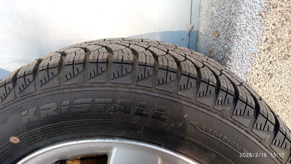 Оригинални джанти Пежо 15 цола,4x108 с нови зимни  гуми-Fulda Дот-2024