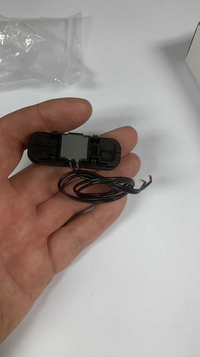 Бутон копче  багажник Шевролет Круз Chevrolet Cruze