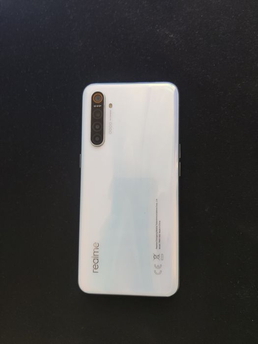 Продам телефон Realme x2 (128gb)