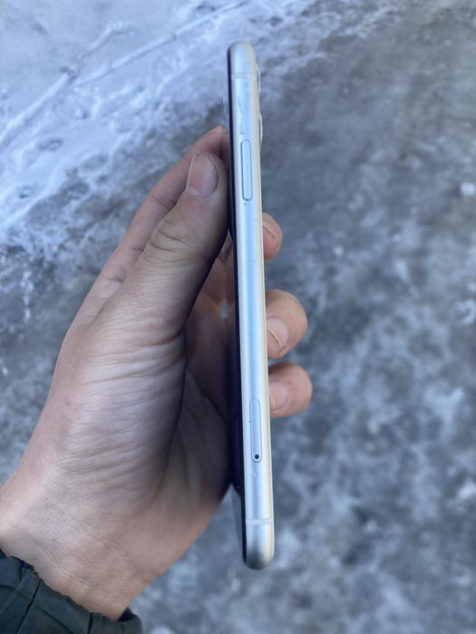 Айфон 11 белом цвете