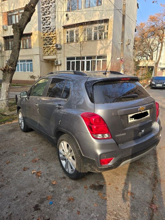 Tracker 1 2020 продается