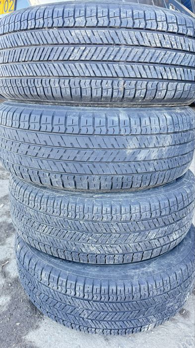 Продам летние Yokohama 225/65/R17