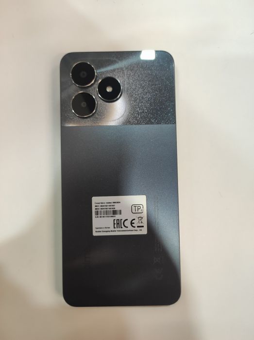 Продам смартфон Realme Note 50