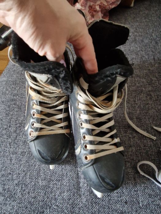 Коньки для девочки и мальчиковый