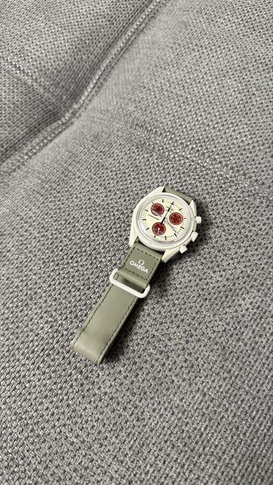 Swatch omega speedmaster