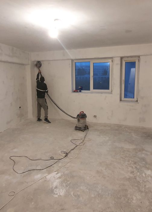 Exeutam renovari interioare