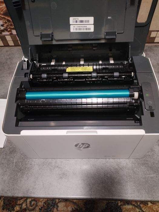 Imprimanta HP laser 107a