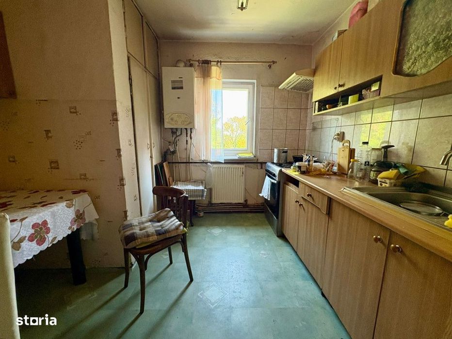 Apartament cu 4 camere | Decomandat | 78mp | Etaj 2 | Dambul Rotund!