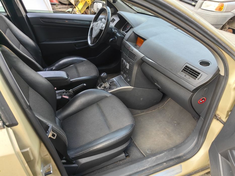 Опел Астра Н 1.7 Цдти 6 скорости На части!  Opel Astra H 1.7 Cdti