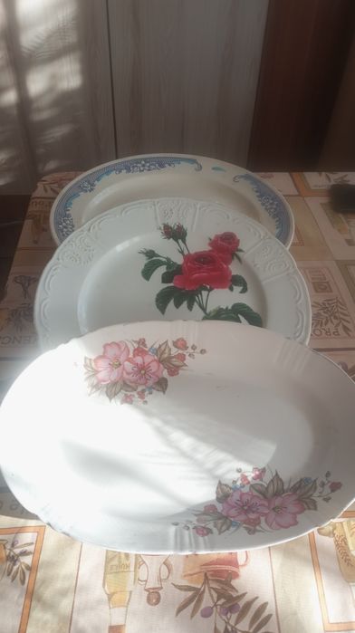 Блюда советские фарфоровые