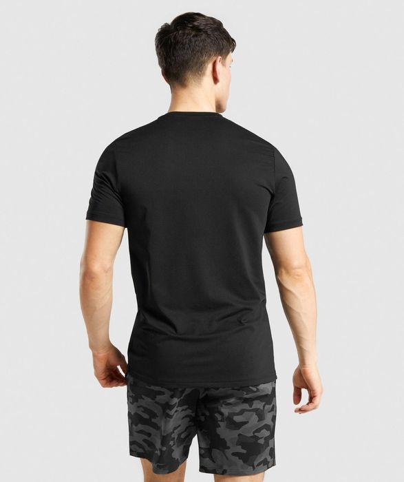 Gymshark Arrival Graphic Shirt оригинална тениска L спорт фитнес тренировки бягане фланелка