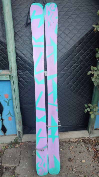 Schi de tura K2 cu legături silvretta carbon