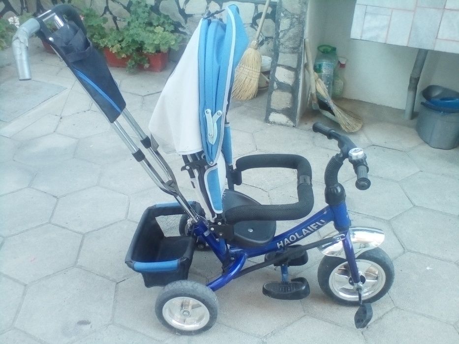 Продавам детска триколка