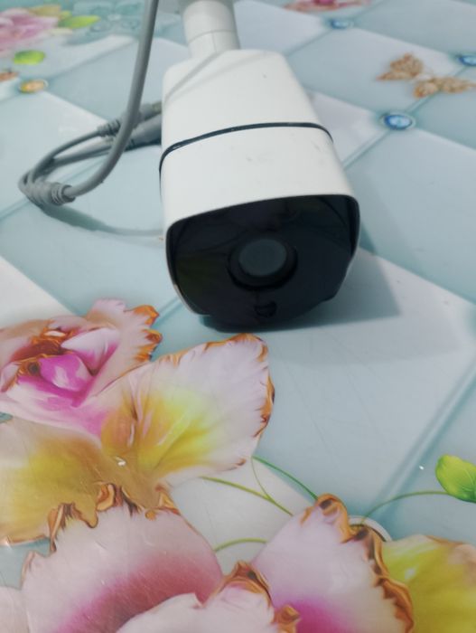 Продам две  камеры