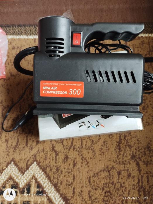 Продавам компресор за гуми