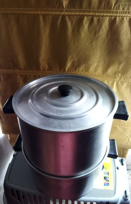 Продаю  советскую мантоварку.