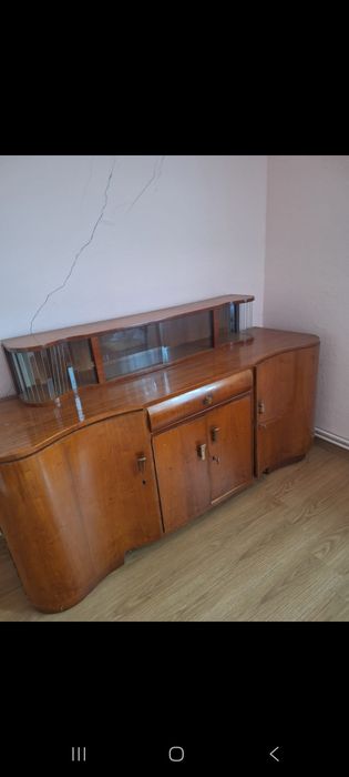 Vand mobila buna