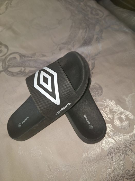 Чехли UMBRO юноши