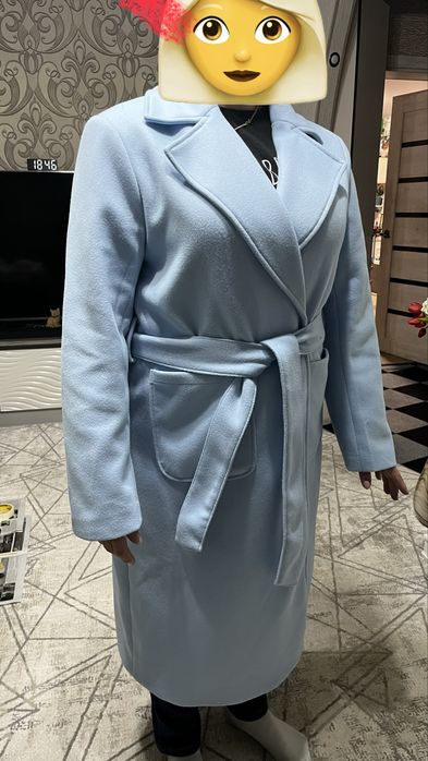 Продам пальто новое