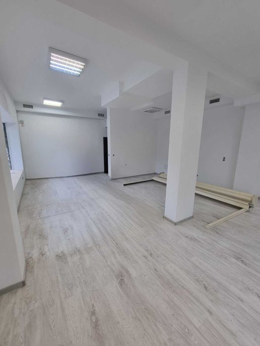 Продава се Магазин в Варна, Чайка - 68 кв.м за 3795 €/кв.м - Снимка #2