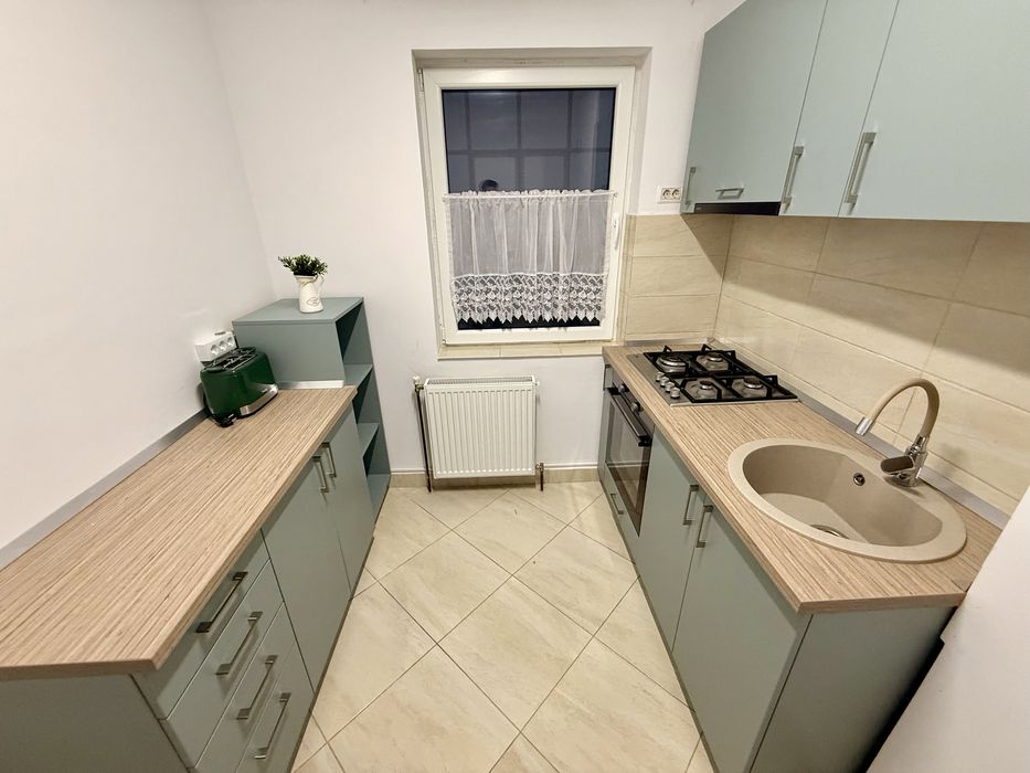 Apartament 2 camere ultracentral - prima inchiriere - de la proprietar