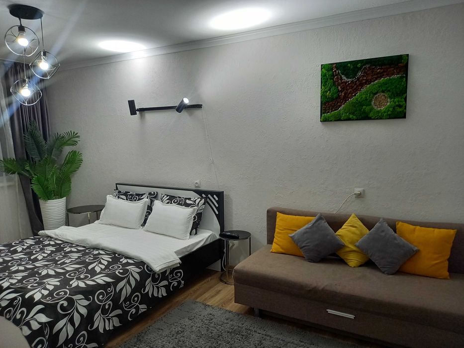 2х комнатная, р-он Стадион