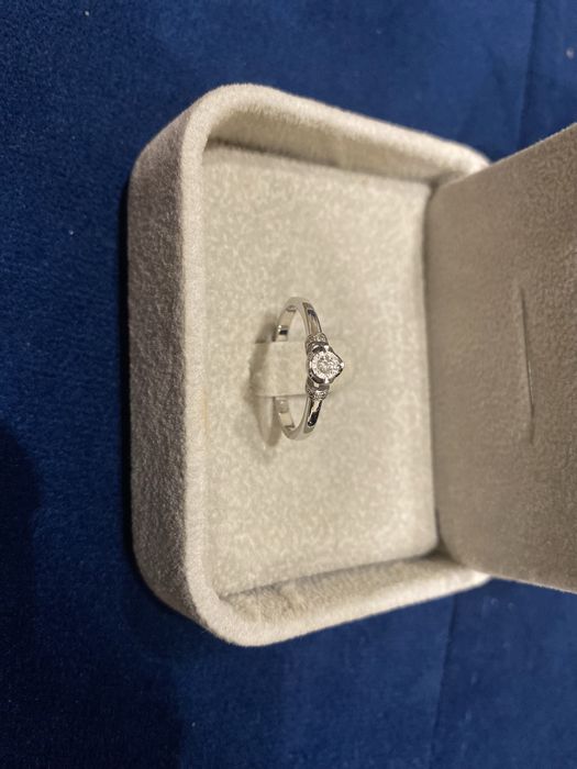 Продам золотые изделия