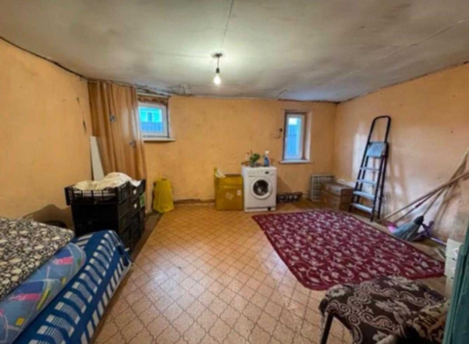 Продаётся 2 дома на одной территории.