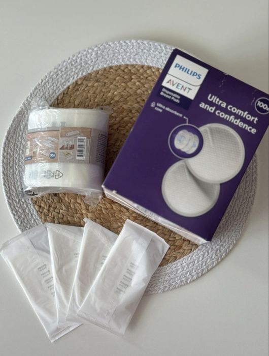 Set - tampoane pentru sani si pungi pentru de stocare a laptelui matern