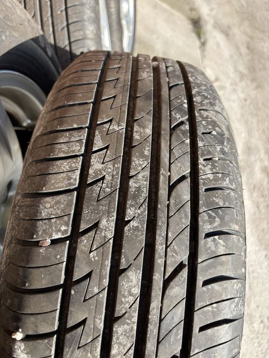 Нови летни гуми с алуминиеви джанти 4бр.195/65R15,Mazda,Мазда