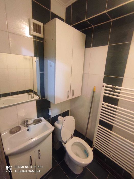 Garsoniera decomandata in astra spre  inchiriere