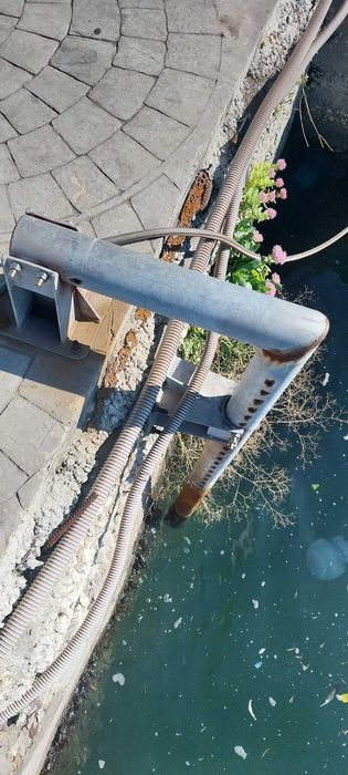 Крепеж за понтон за джет