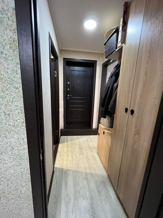 Продам 2 комнатную квартиру.