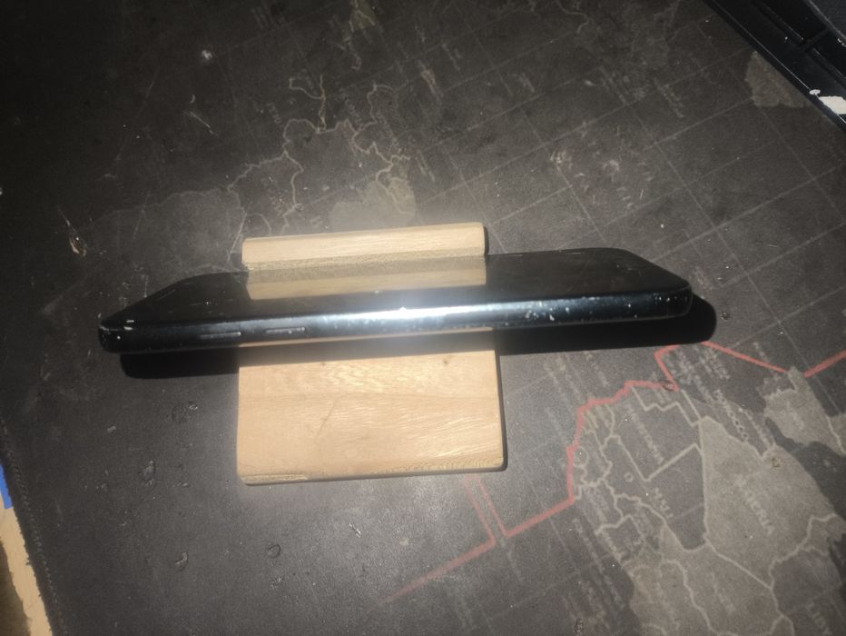 Самсунг А5 2017 телефон