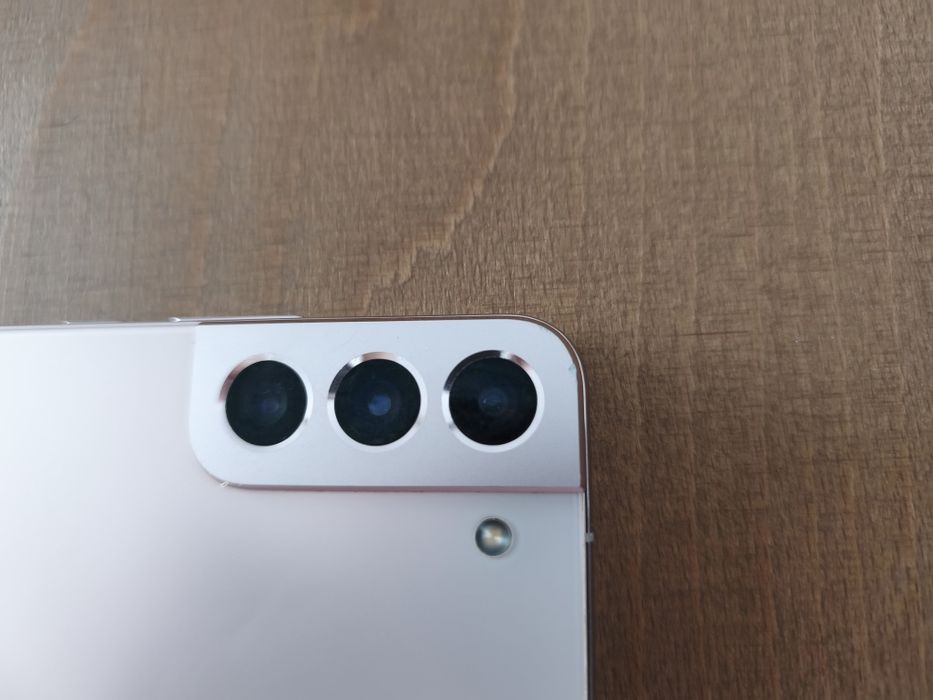 Samsung Galaxy S22+ 5G – 256 GB, 8 GB RAM